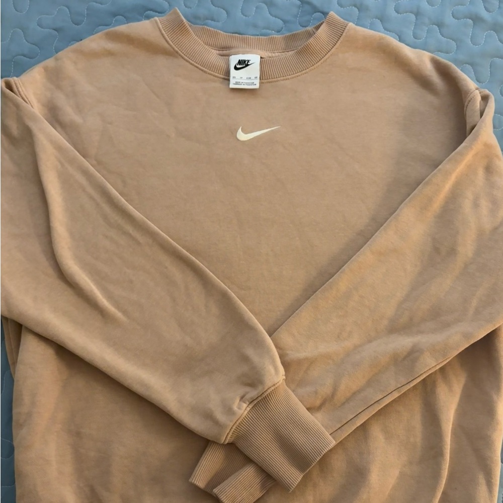 Nike Classic Tan Crewneck Sweatshirt